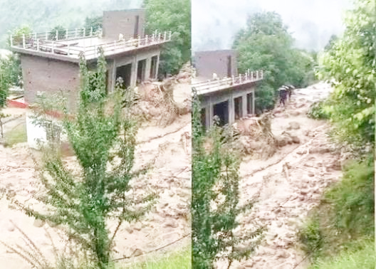 Flash-Floods Hit Udhampur Village, Families Evacuated