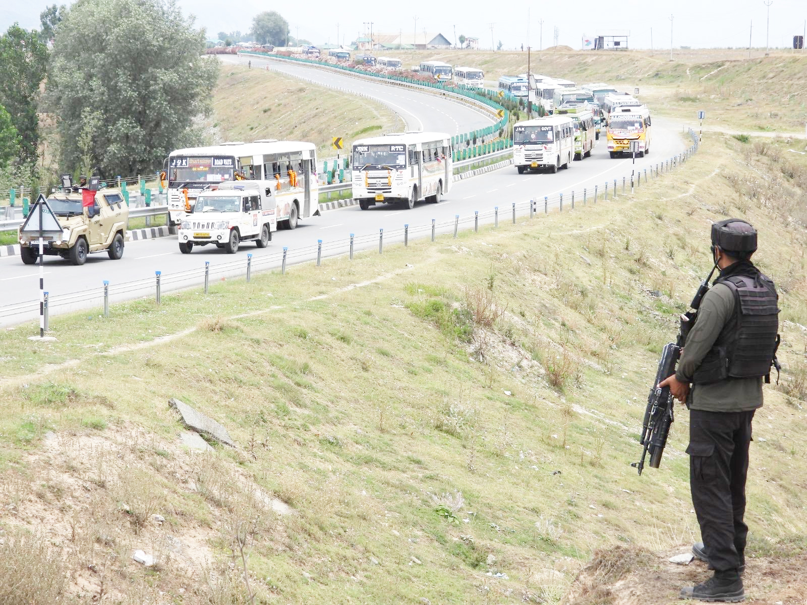 Fourth batch of Amarnath Yatra pilgrims leaves Jammu; 6,721 devotees depart for Kashmir