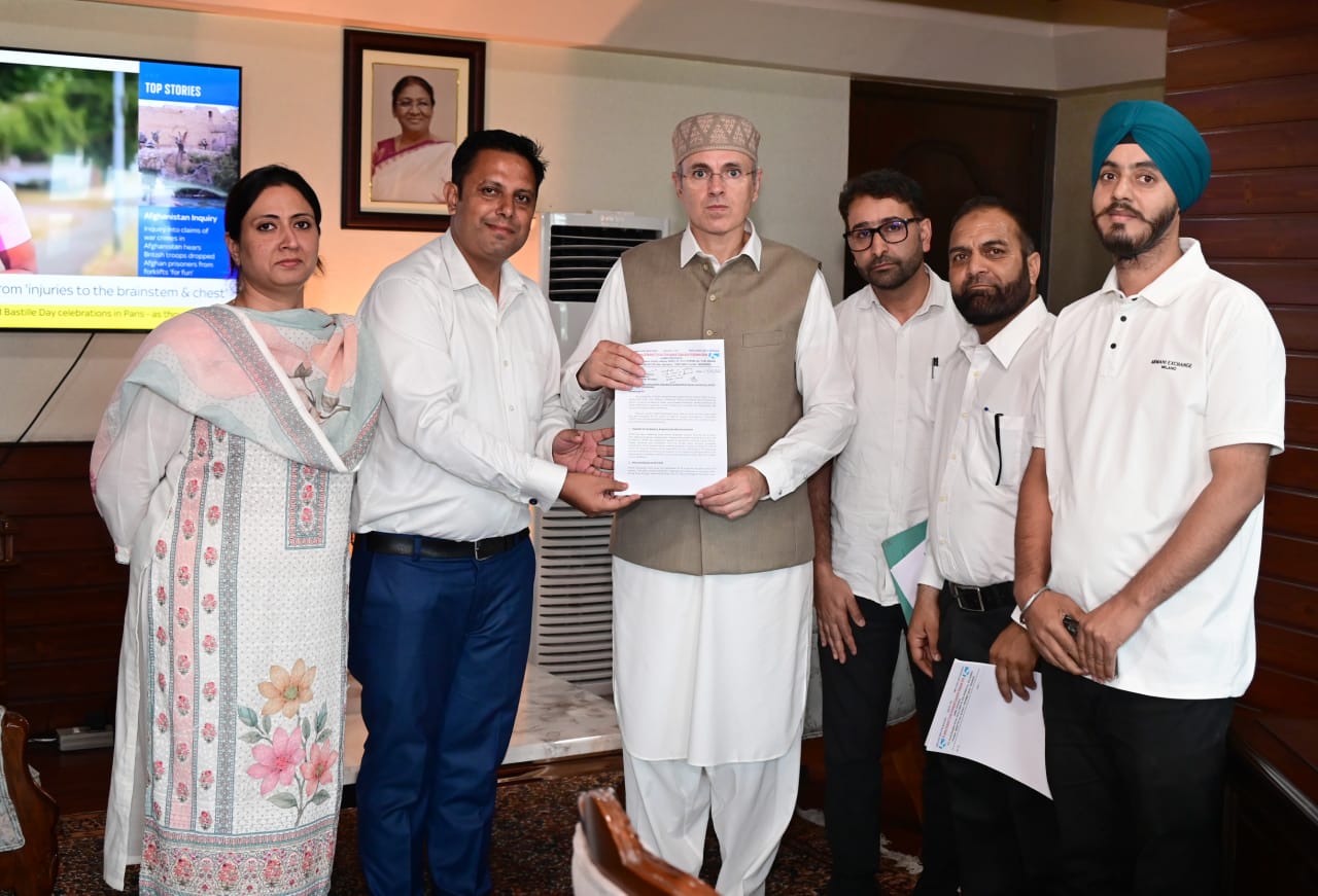 JKTDC Employees Union meets CM, seeks early resolution of employees’ pending issues