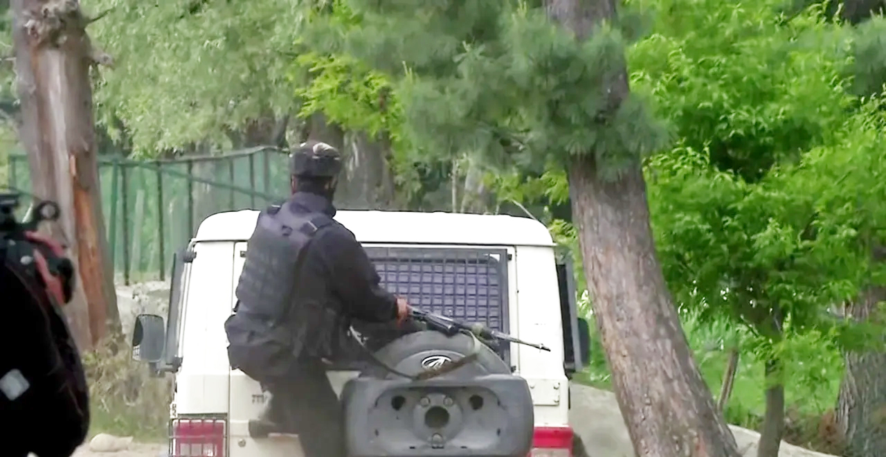 Lashkar commander Zakir Ganie killed in Shopian encounter: Police