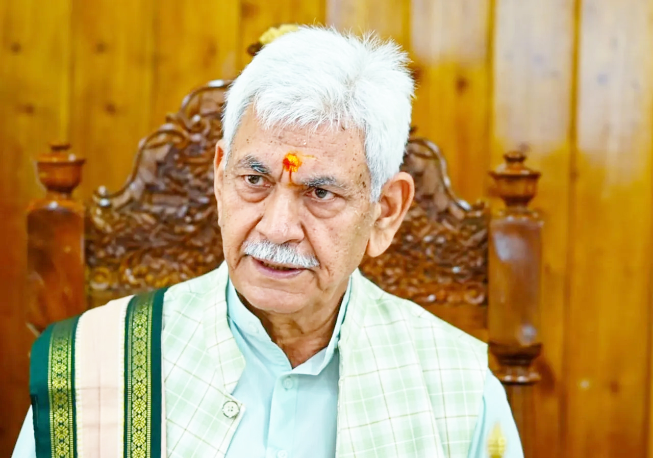 Six Amarnath Pilgrims injured in Udhampur road accident; LG Sinha orders best medical care