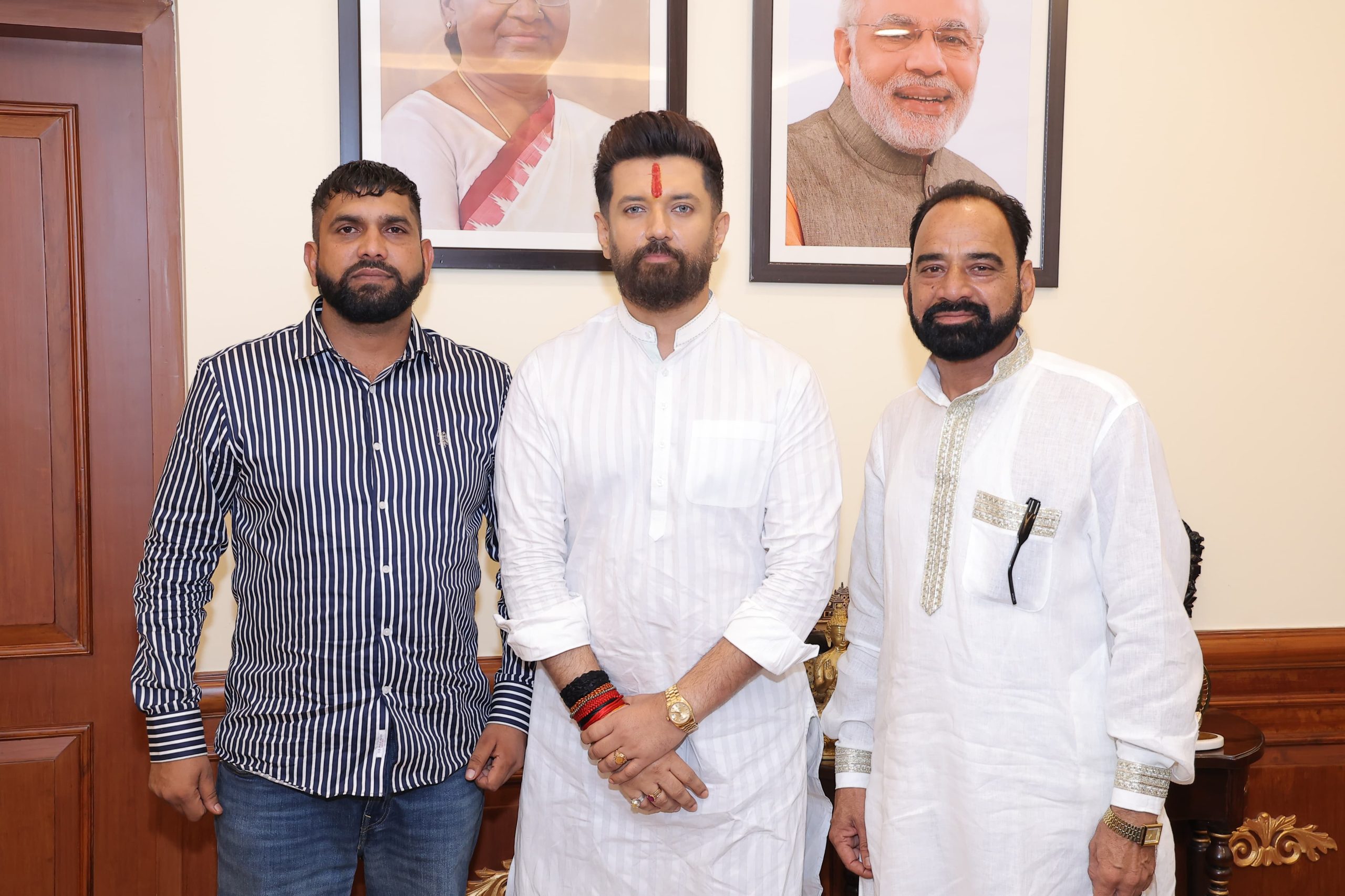 LJP (Ram Vilas) delegation meets Chirag Paswan, Seeks early restoration of statehood to J&K
