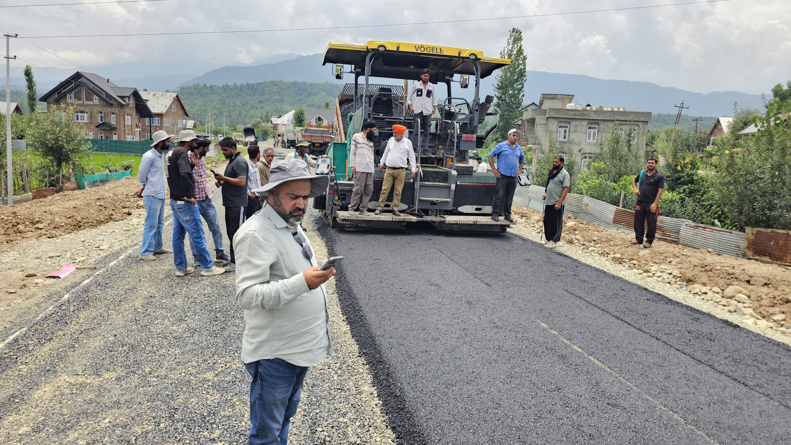 Macadamization begins on Kulgam Bypass, Brazloo Bridge to open soon