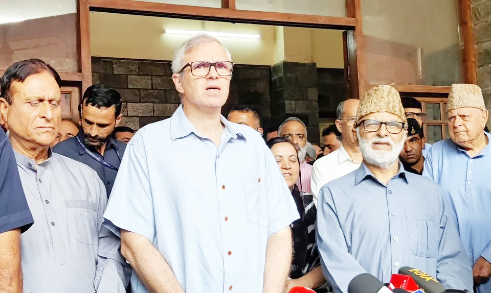 Legal notice a ‘Mark of Respect’, BJP hiding behind courts: CM Omar