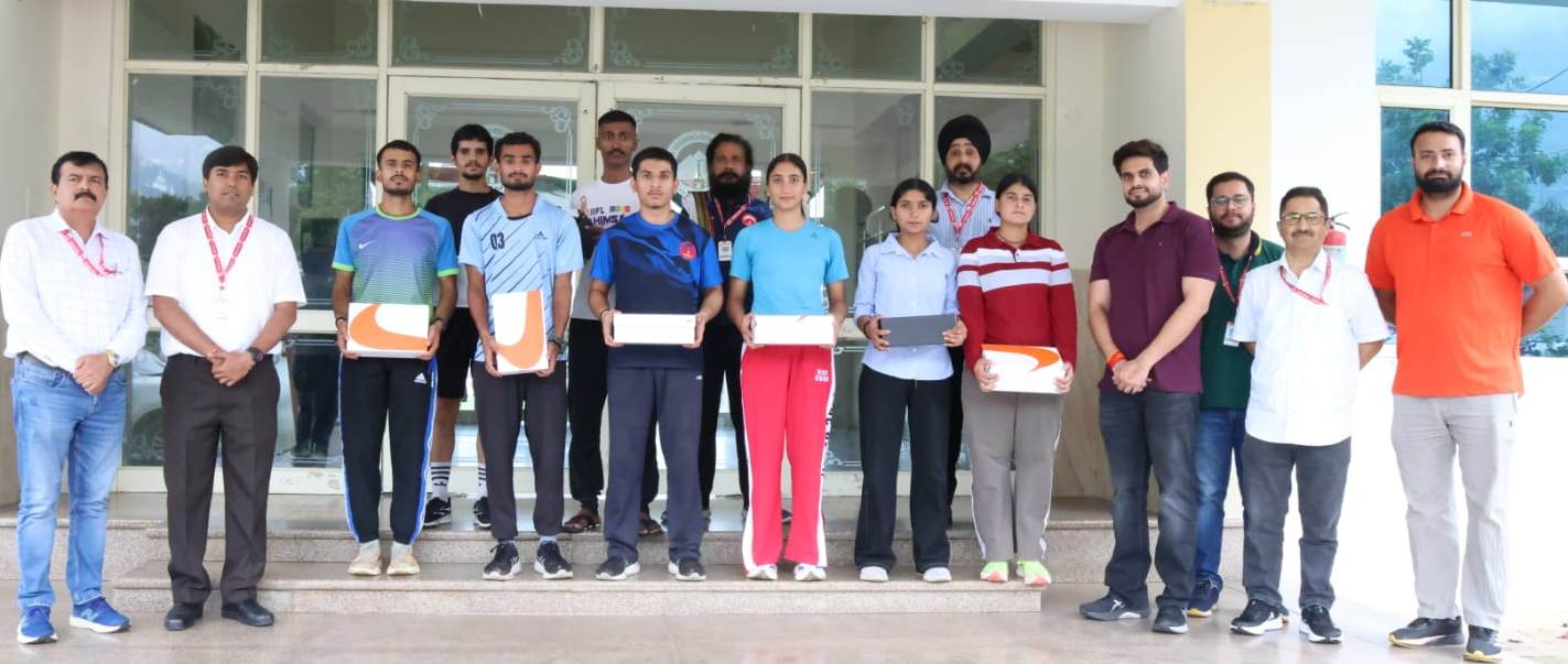 SMVDSB extends social support initiatives for underprivileged students at Disha Chhatravas, Katra