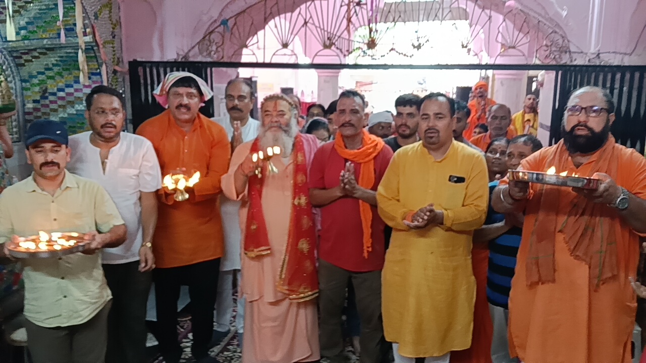 Shiv Sena holds ‘Maha Aarti’ in Jammu over Ayodhya Donation Scam