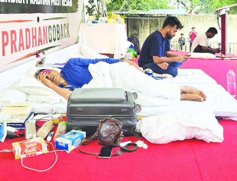 Day 15 of CJP protest: Fasting Wangchuk’s health worsens; ‘Why Pradhan not sacked yet,’ Dipke asks