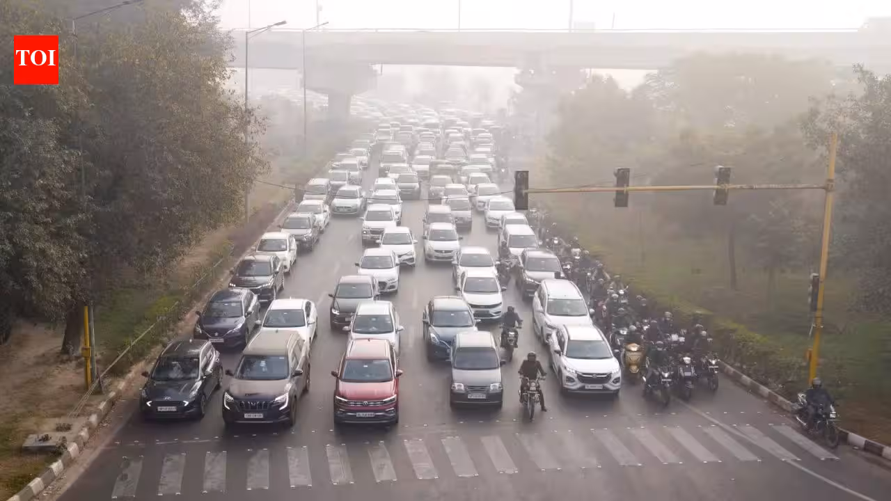 Govt proposes mandatory Vehicle-to-Vehicle communication systems from Oct 2028 to cut road crashes | India News