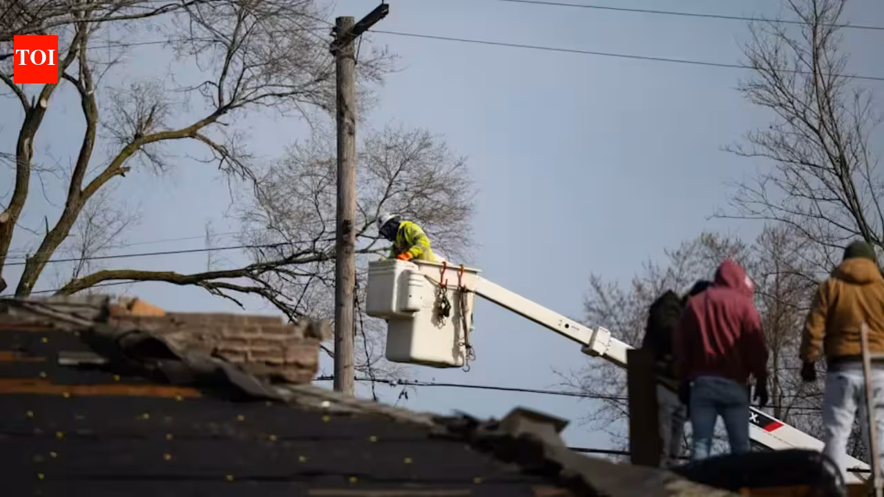 75,000 still without power in northwest Indiana, outages may last until Aug 25