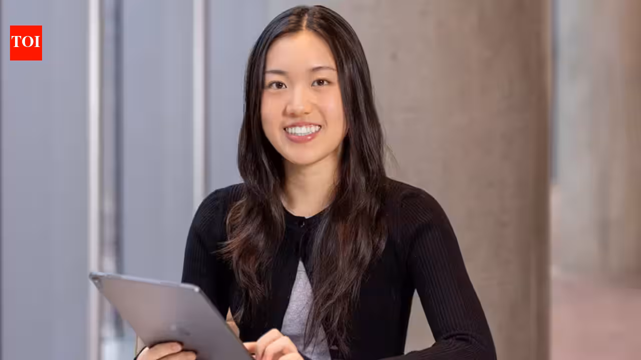 Meet Audrey Zheng, the 17-year-old Pennsylvania student who developed a pancreatic cancer test; it correctly identified 87% of patients and 87.5% without the disease Meet Audrey Zheng, the 17-year-old Pennsylvania student who developed a pancreatic cancer test; it correctly identified 87% of patients and 87.5% without the disease