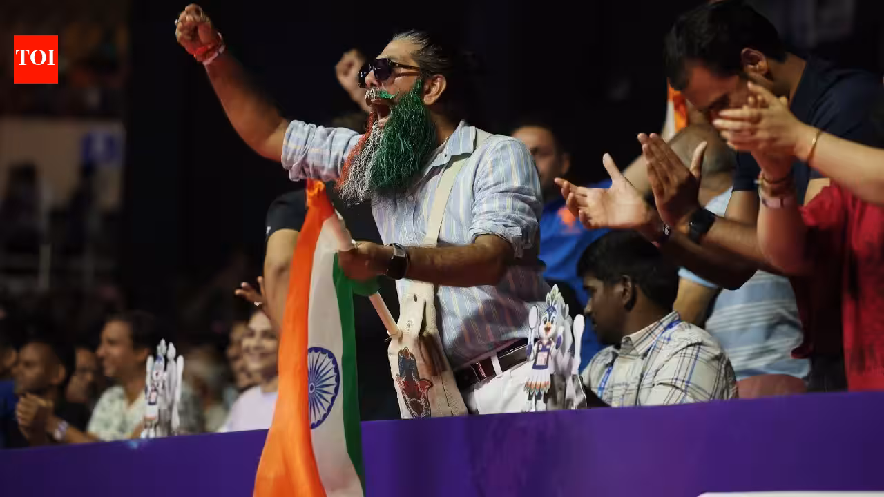 Dhols, chants and belief: How Delhi turned a World Championships semi-final into a homecoming | Badminton News Dhols, chants and belief: How Delhi turned a World Championships semi-final into a homecoming | Badminton News