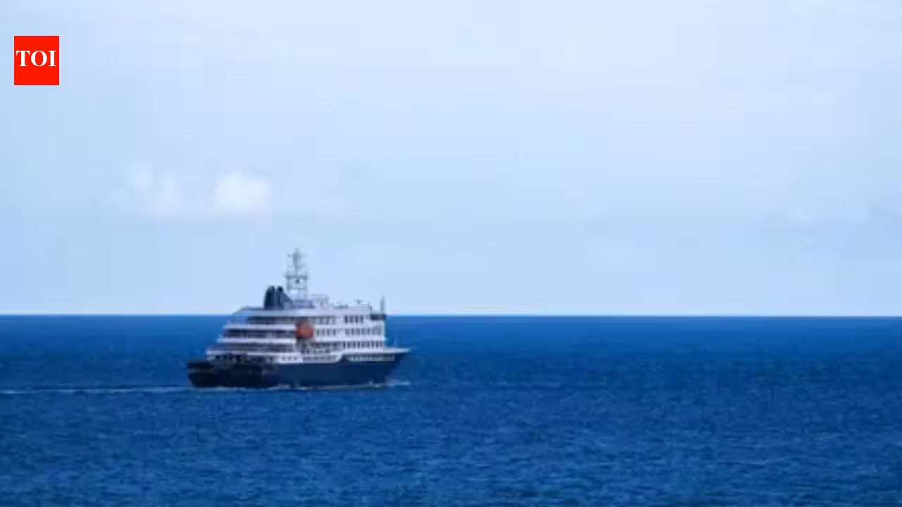 Slow boat to Amsterdam ships cargo using sail power