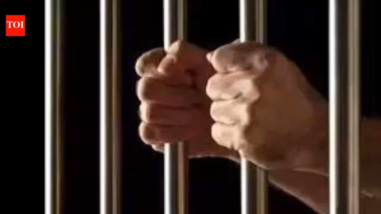 2 Pocso undertrials escape from Srinagar Central Jail | India News 2 Pocso undertrials escape from Srinagar Central Jail | India News