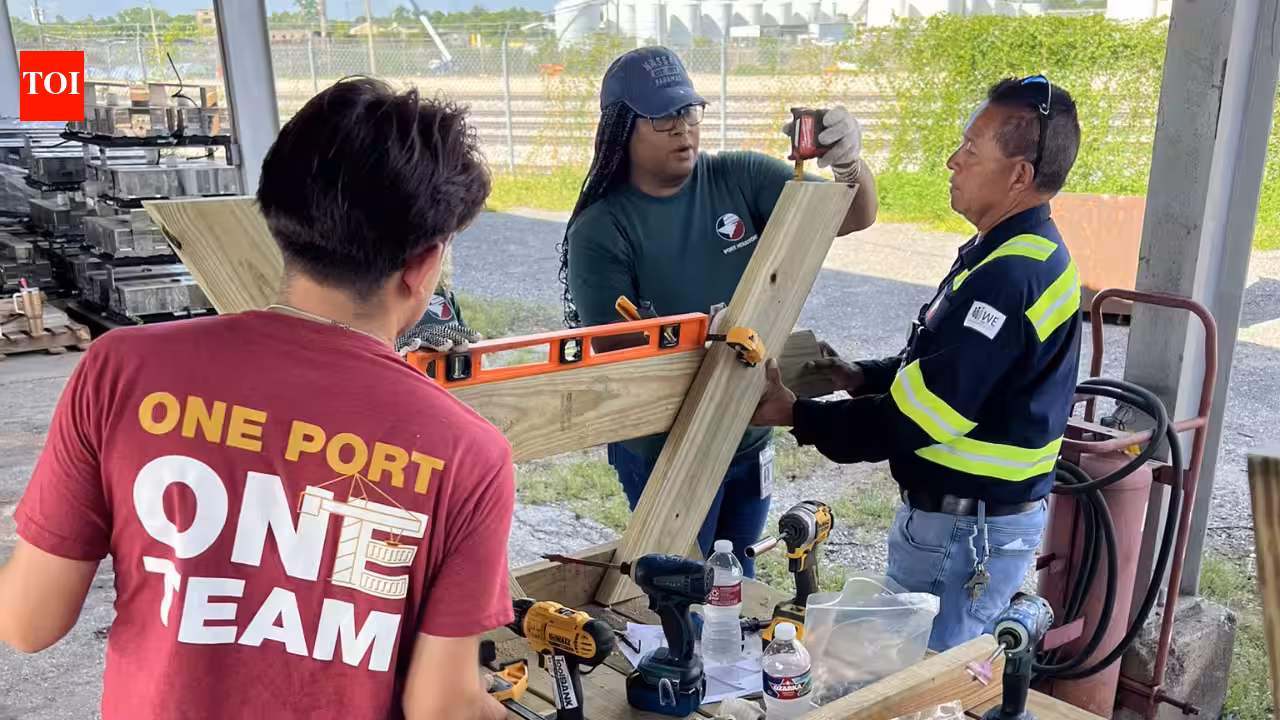 Port Houston donates 0,000 to 32 nonprofits, supporting workforce training, STEM education and community projects | World News Port Houston donates 0,000 to 32 nonprofits, supporting workforce training, STEM education and community projects | World News