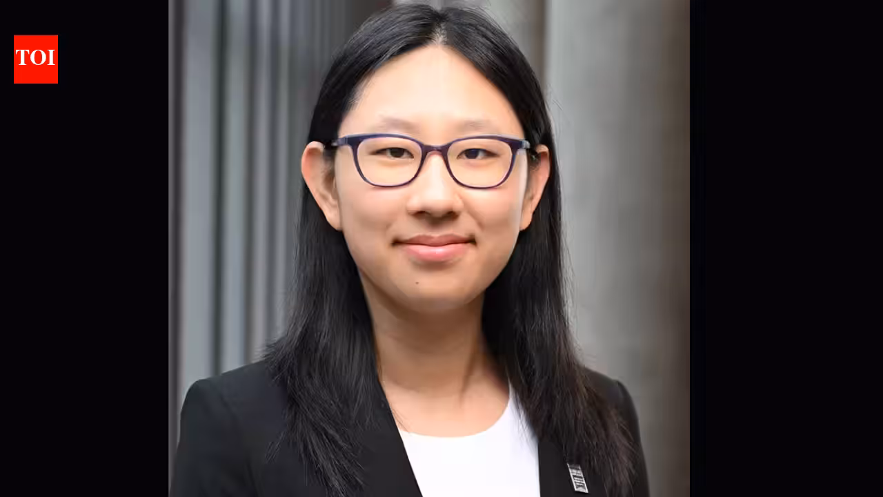 Meet Alyssa Yu, the 17-year-old Maryland student who built a mathematical model for what happens when 2 interacting infections spread at once and how vaccination could target the resulting hot spots Meet Alyssa Yu, the 17-year-old Maryland student who built a mathematical model for what happens when 2 interacting infections spread at once and how vaccination could target the resulting hot spots