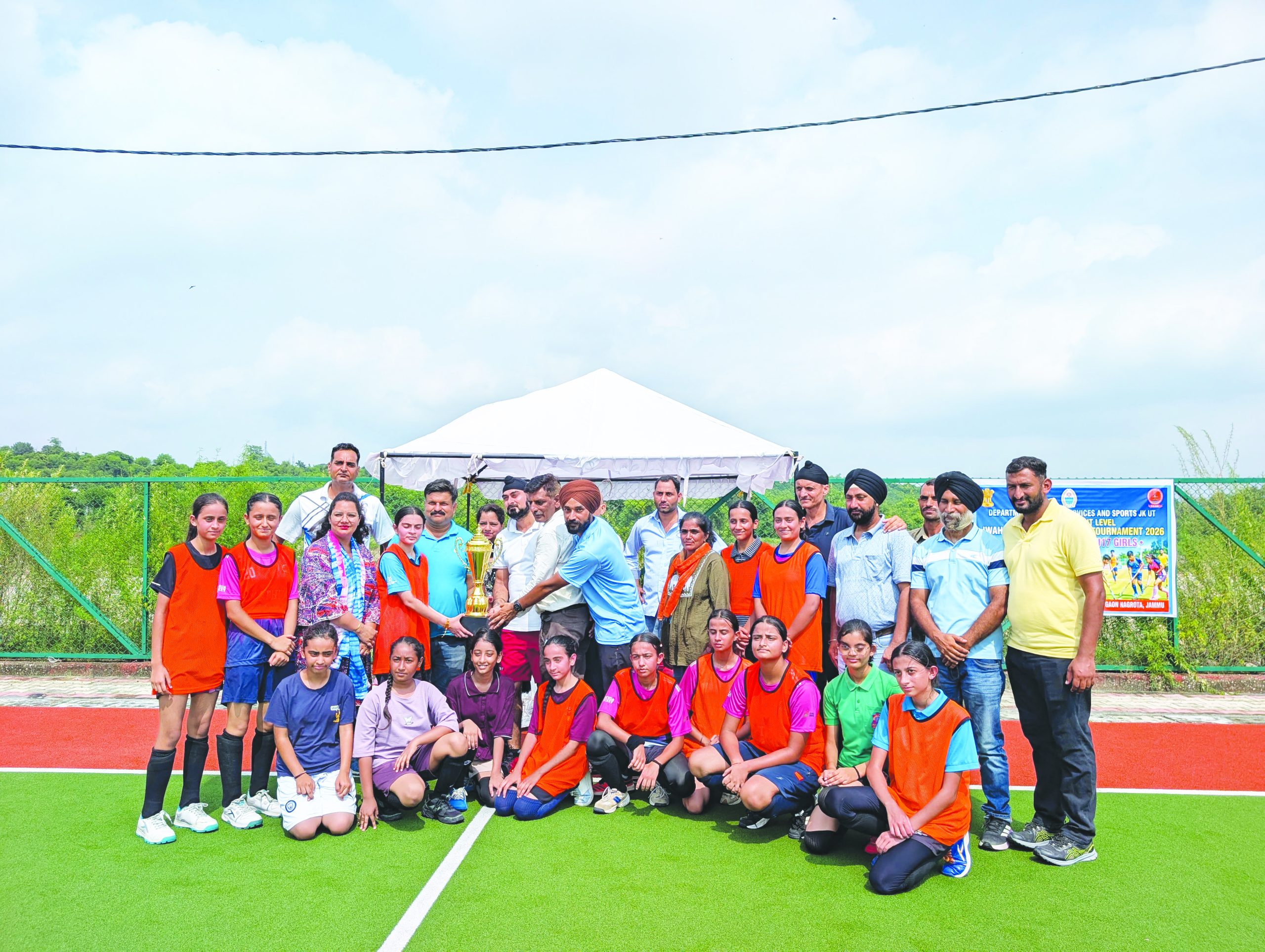 APS Janglote U-17 Girls Hockey team shines from District to State-Level C’ships