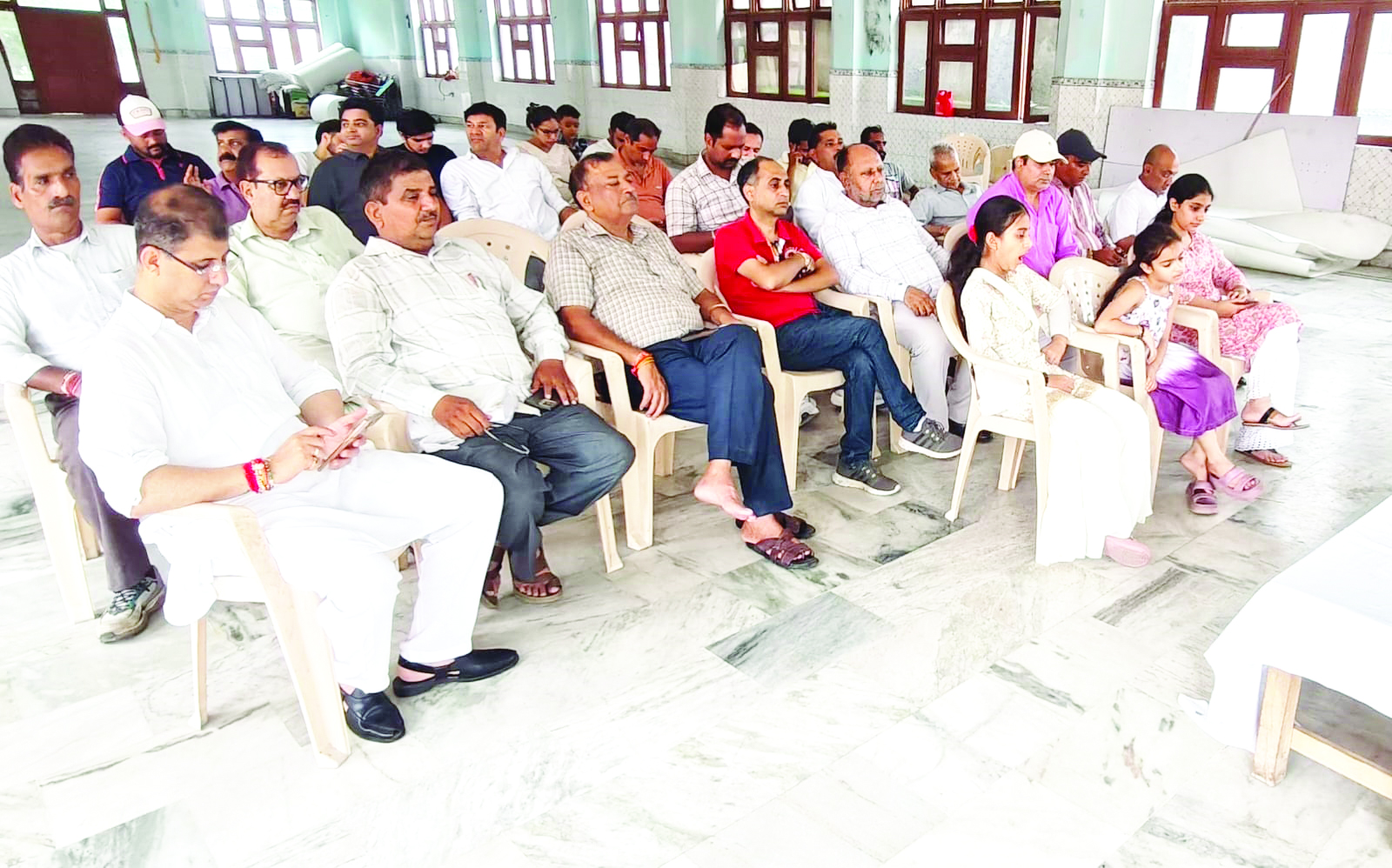 BJP OBC Morcha listens to PM’s ‘Mann Ki Baat’ programme in Jammu West BJP OBC Morcha listens to PM’s ‘Mann Ki Baat’ programme in Jammu West