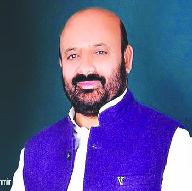 Omar Govt betrayed 3,317 GMC employees by blocking their career growth: Bali Bhagat