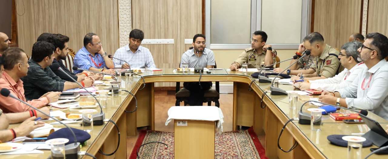 CEO Shrine Board reviews arrangements ahead of I-Day celebrations at Katra CEO Shrine Board reviews arrangements ahead of I-Day celebrations at Katra