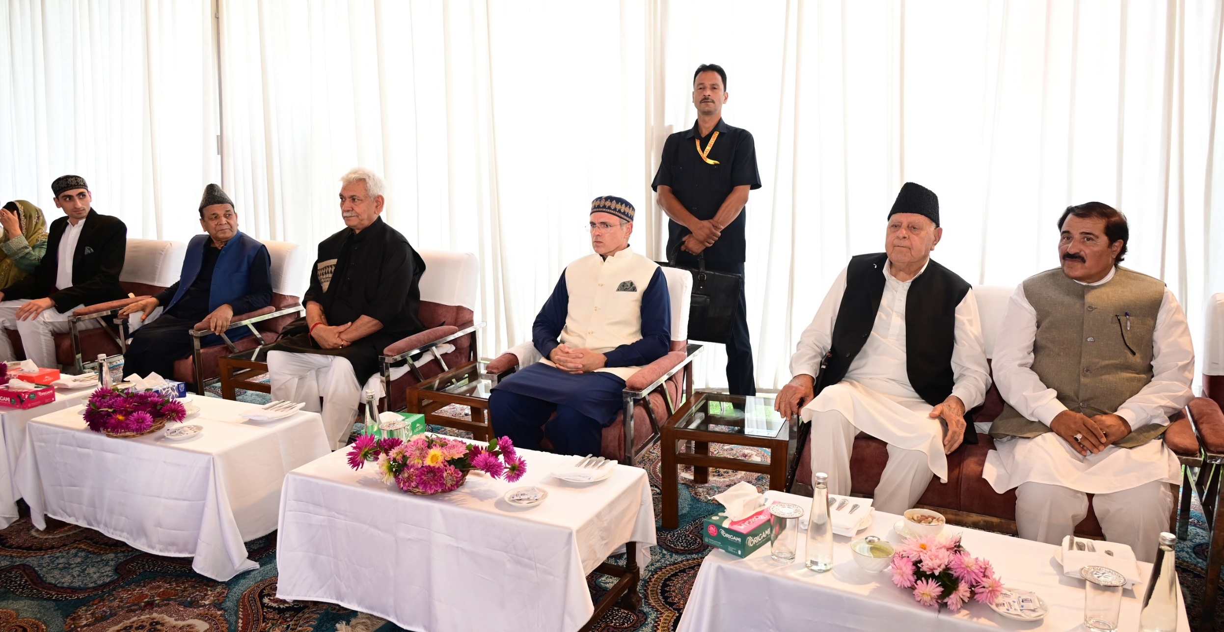 CM Omar Abdullah hosts ‘At Home’ on Independence Day at SKICC CM Omar Abdullah hosts ‘At Home’ on Independence Day at SKICC