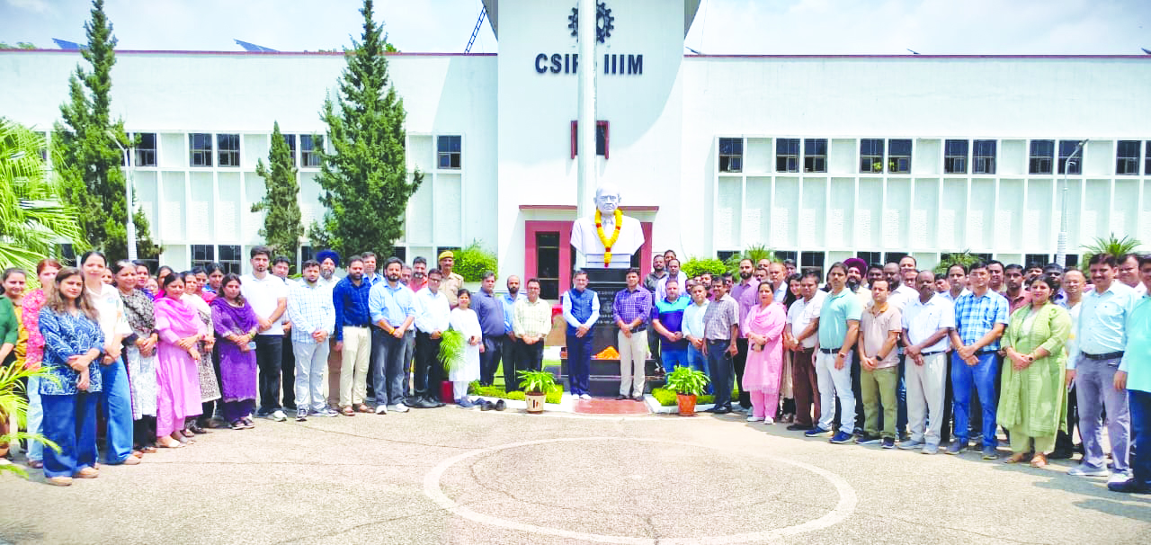 CSIR-IIIM pays tribute to Col. Sir R. N. Chopra on 144th birth anniversary CSIR-IIIM pays tribute to Col. Sir R. N. Chopra on 144th birth anniversary