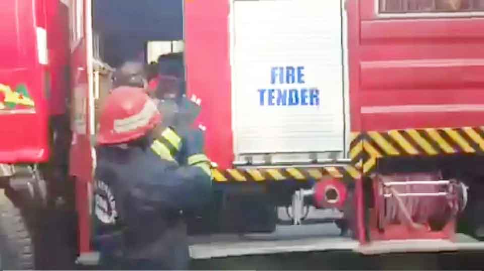 15 infants killed in fire at Pakistan hospital