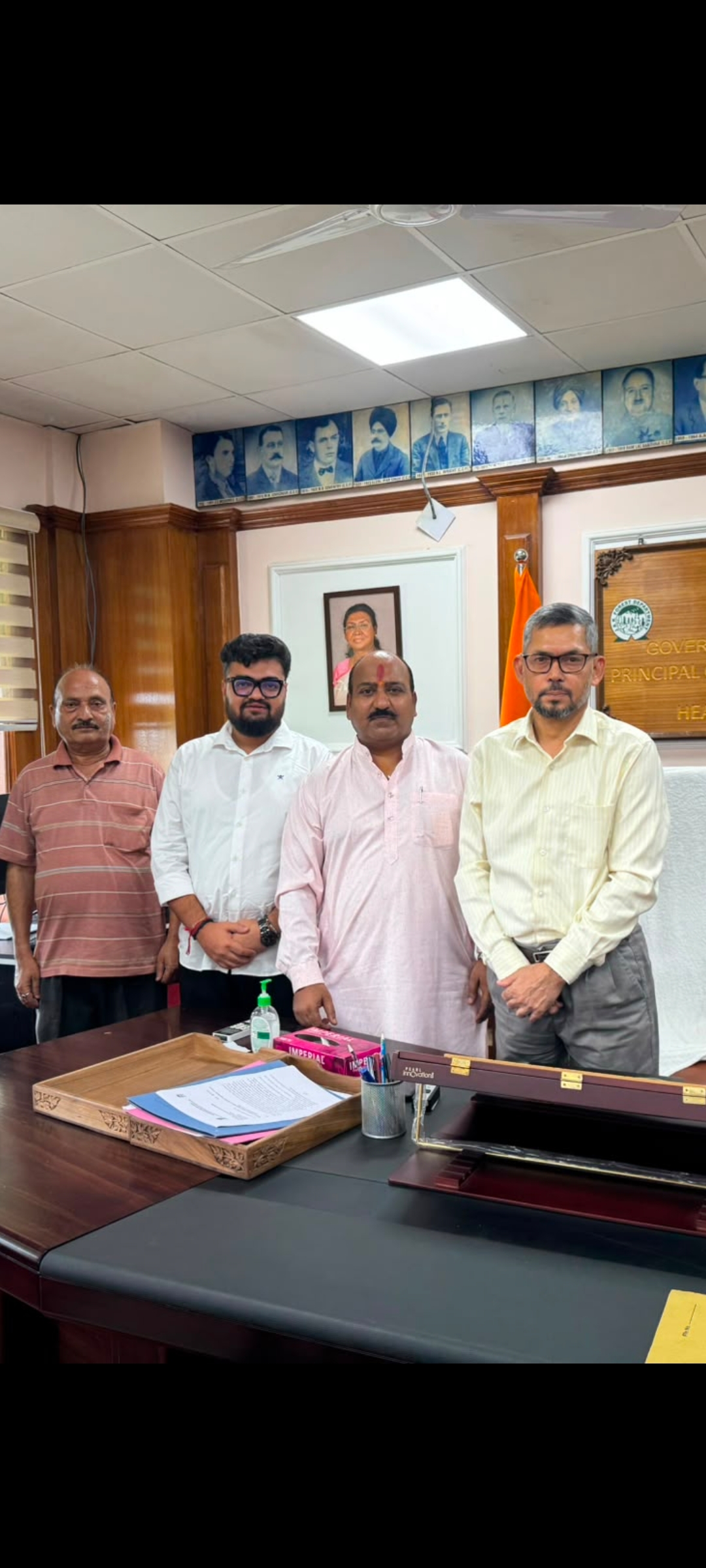 Forest contractors led by Vikrant Kapoor Meet PCCF Forest contractors led by Vikrant Kapoor Meet PCCF