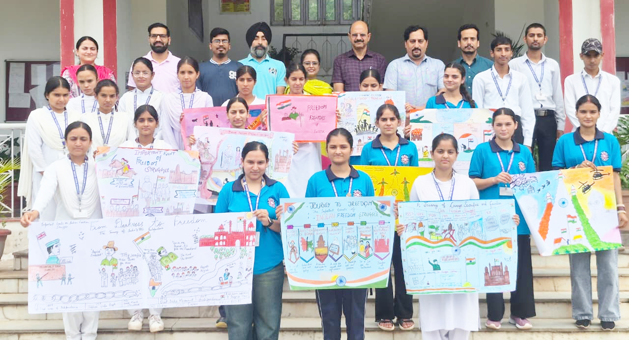 GDC Ramnagar organises painting competition on important events of freedom struggle