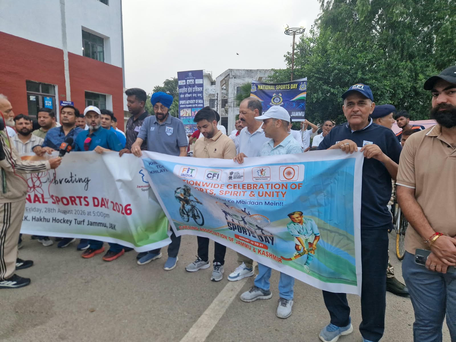 Grand cycling rally marks National Sports Day, promotes fitness and healthy living