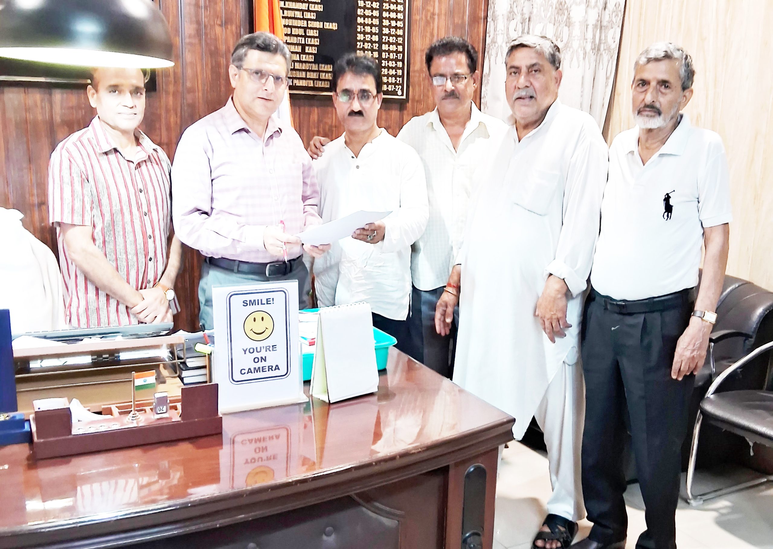 Kashmiri Migrant leaders meet Relief Commissioner, seek time-bound resolution of pending issues