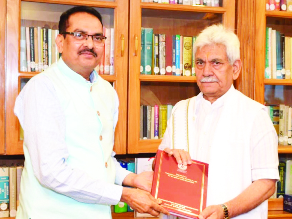 Principal AG (Audit) submits CAG Report to LG Principal AG (Audit) submits CAG Report to LG