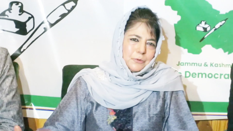 Mehbooba seeks withdrawal of travel advisory against visiting Kashmir ahead of US envoy’s valley visit Mehbooba seeks withdrawal of travel advisory against visiting Kashmir ahead of US envoy’s valley visit