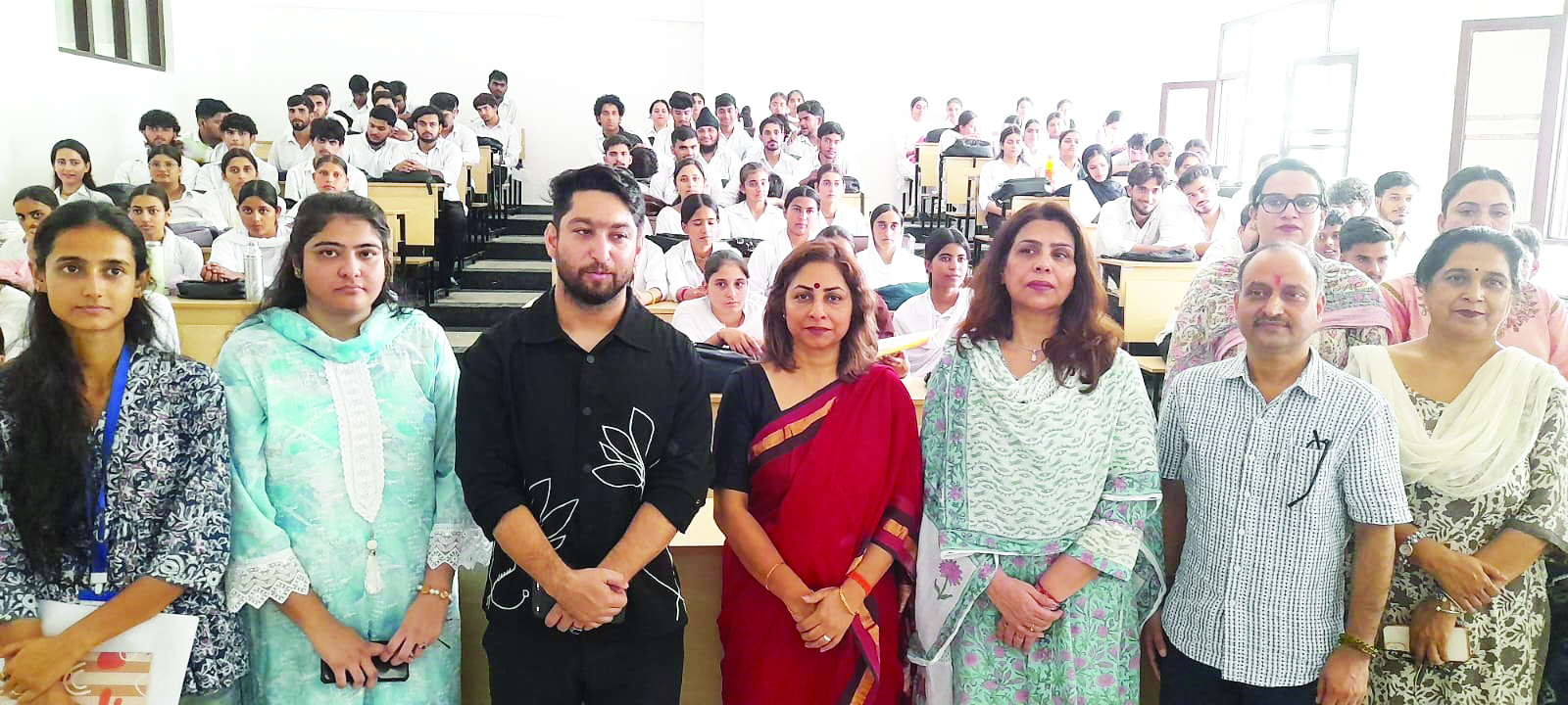 Mission Yuva Udyam Jagriti 5.0 – Neo Innovative Hackathon organized at GDC Nagrota