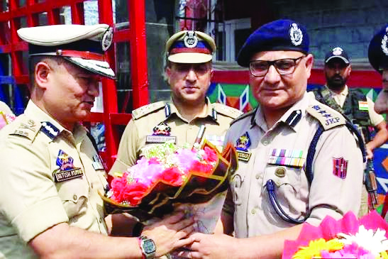 Nitish Kumar assumes charge as ADGP Armed Police J&K