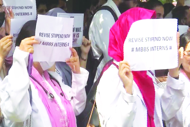 MBBS, BDS interns protest across J&K, demand hike in internship stipend