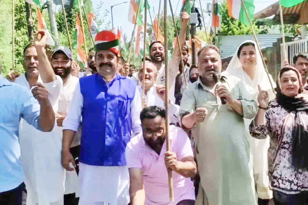 Suspended BJP Members level Rs 8.25 Lakh Corruption allegations against leadership Suspended BJP Members level Rs 8.25 Lakh Corruption allegations against leadership