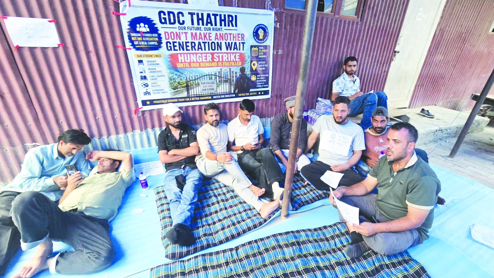 Social Activist Manoj Kumar begins indefinite hunger strike for GDC Thathri Campus