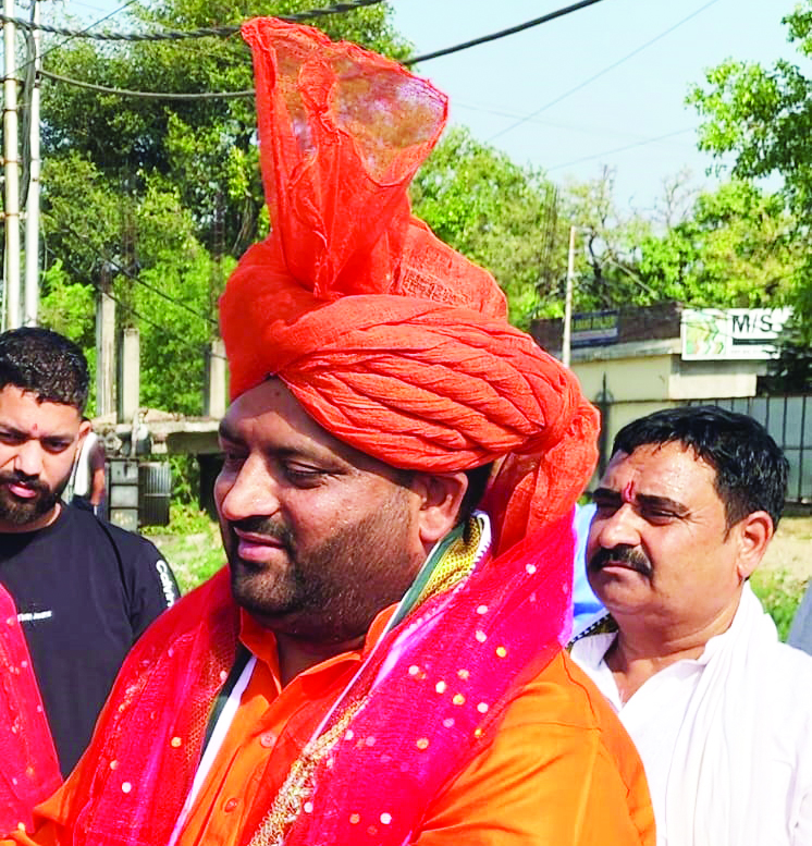 Threats to Kashmiri Hindu employees must be dealt with firmly: Bharat Priye