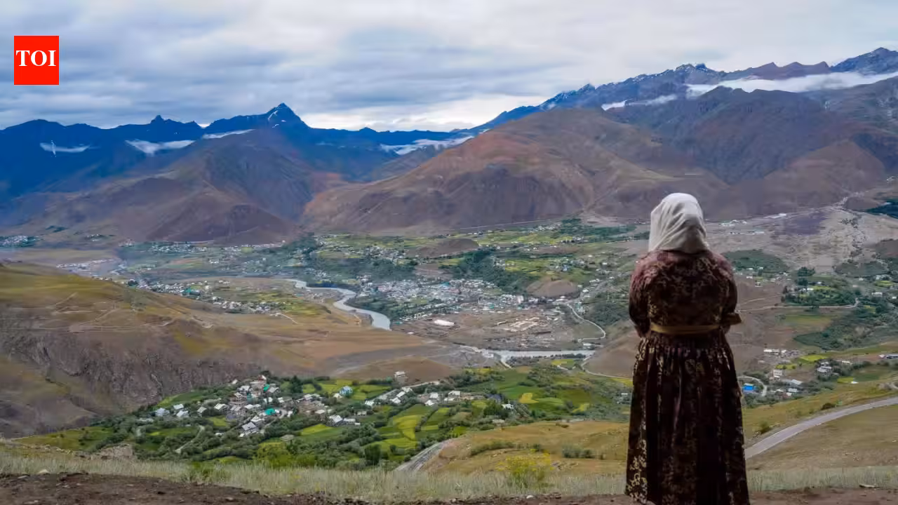 Ladakh residents to get ownership rights over 60,000 acres of barren land | India News Ladakh residents to get ownership rights over 60,000 acres of barren land | India News