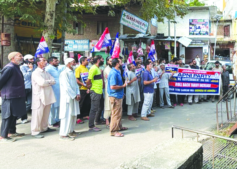 Apni Party stages massive protest in Doda against 7% power tariff hike