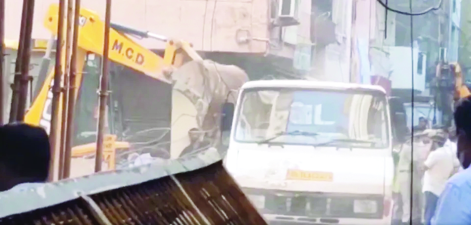 Delhi building collapse: Six dead, 11 rescued from debris; rescue ops enter day 2