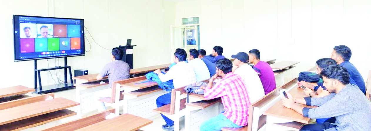 CUJ organises online guest lecture on “Building Your Future without a Manual: From Campus to Career”