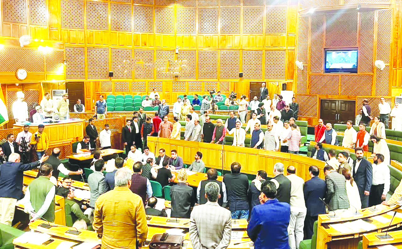 Congress MLA seeks discussion on bureaucrats’ letters on statehood resolution Congress MLA seeks discussion on bureaucrats’ letters on statehood resolution