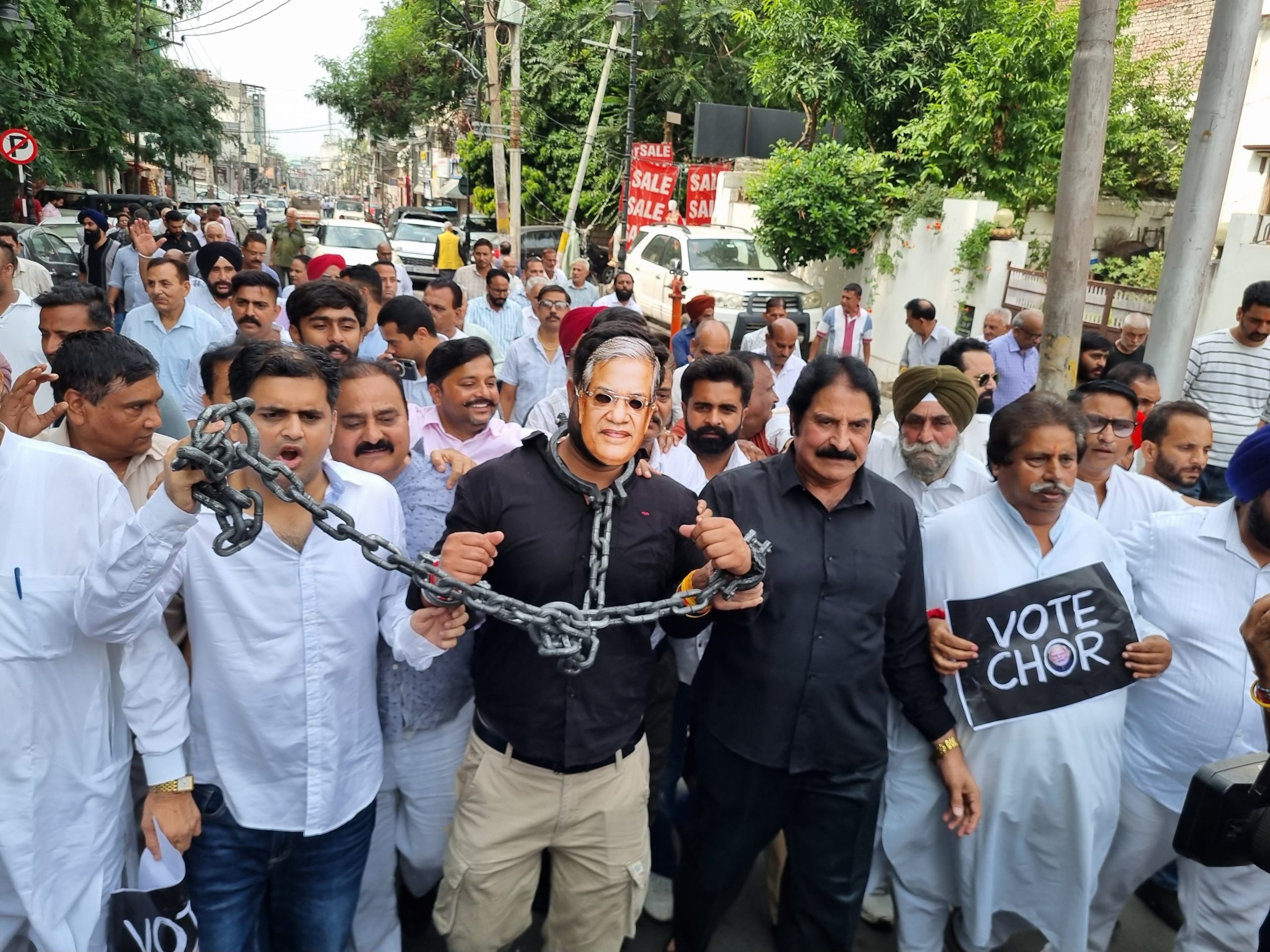 Congress protests in Jammu, demands CEC’s resignation over electoral integrity concerns