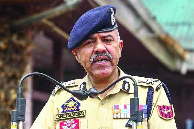 Uniform carries responsibility, Risks, Training will prepare you for challenges: DGP Prabhat Uniform carries responsibility, Risks, Training will prepare you for challenges: DGP Prabhat