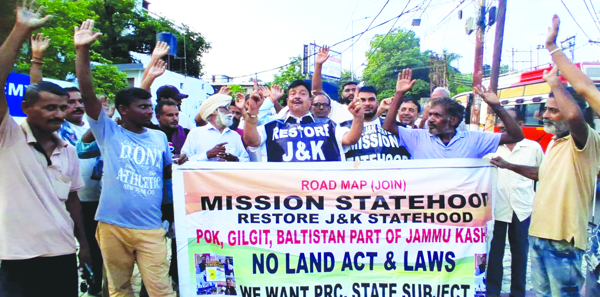 Dimple leads protest rally, demands restoration of J&K Statehood and special status