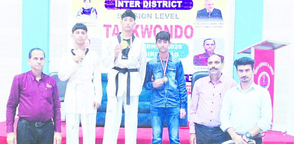 District Jammu dominates Taekwondo, lifts overall championship trophy District Jammu dominates Taekwondo, lifts overall championship trophy