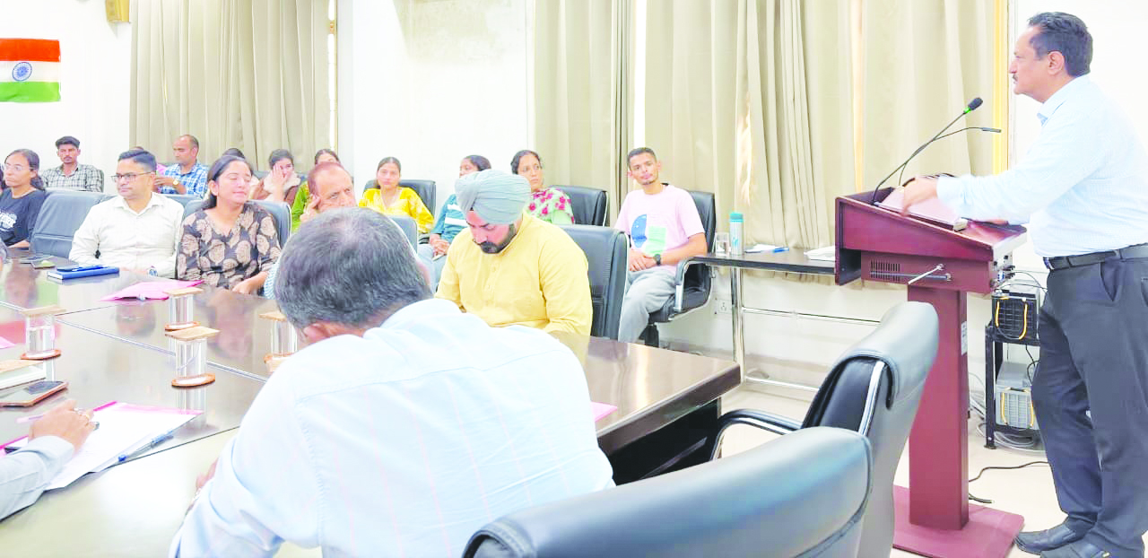 JU organises panel discussion on “Human Rights Violations and Deepening Governance Crisis”