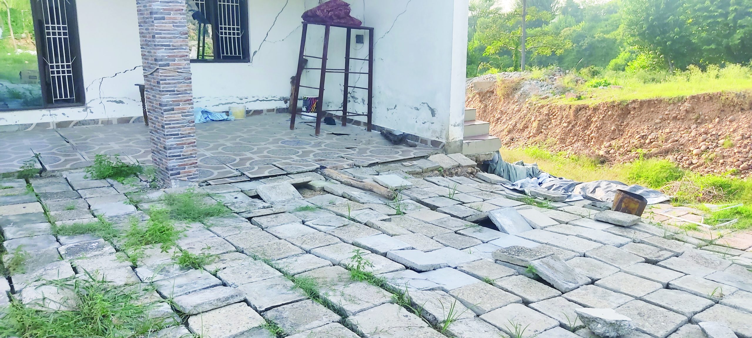 Land sinking worsens in Jammu Village, Residents link subsidence to Ring Road tunnel work Land sinking worsens in Jammu Village, Residents link subsidence to Ring Road tunnel work