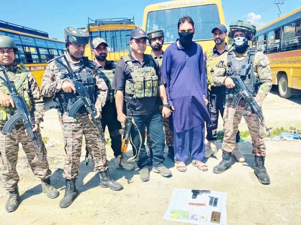 Terror module run by ex-terrorist in hybrid mode busted: Handwara Police Terror module run by ex-terrorist in hybrid mode busted: Handwara Police